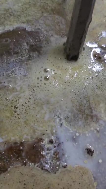 PU injection packers sealing a leaking slab — SD Aqua Proof project